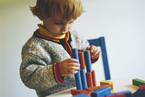  Wie entwickelt man eine Achtsamkeit für Kinder?