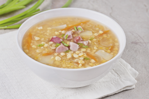  Cara memasak sup kacang dengan daging salai