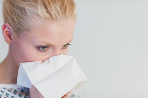  Wie unterscheidet man allergische Rhinitis von Kälte?