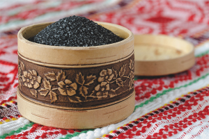  The benefits and harms of black salt