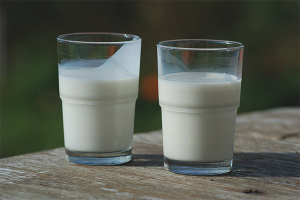  The benefits and harm of buttermilk