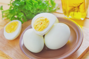  The benefits and harms of boiled eggs