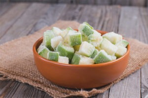  Wie man Zucchini für den Winter einfriert